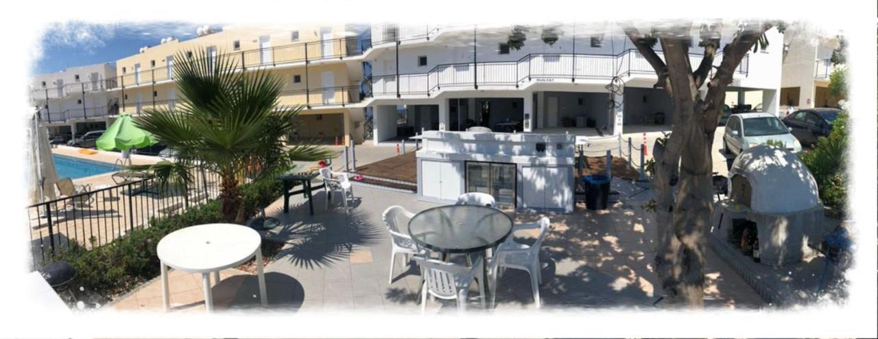 Panoramic Holidays ペイヤ エクステリア 写真